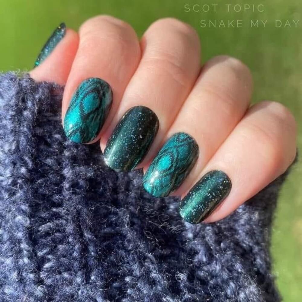Color Street Snake My Day Nail Strips
